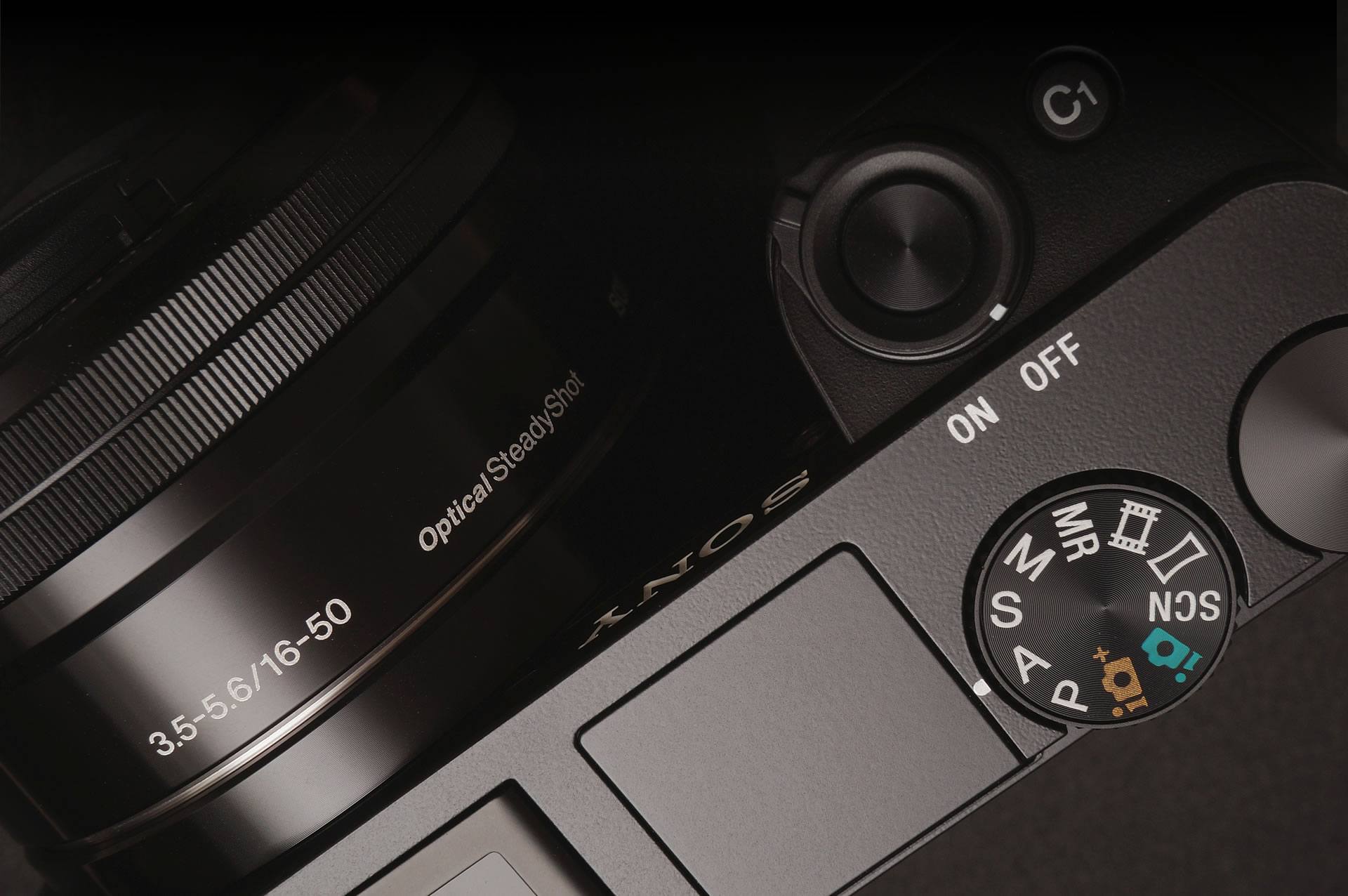Shutterbug - Black camera Shutterbug - Black camera