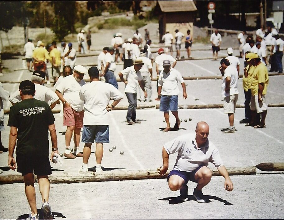 concours départemental de pétanque en 2003 organisé par Franck Fournier Foyer Rural de Guillaumes affilié à la fédération de pétanque comité de Nice Saint Augustin.